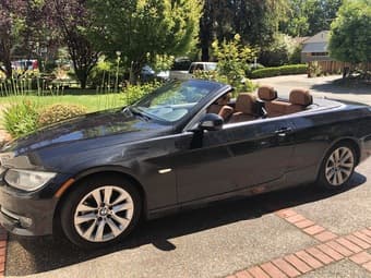 2011 BMW 328i Hardtop Convertible 1