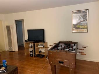$995-Private Bedroom-GREAT LOCATION-Washer and Dryer in unit 2