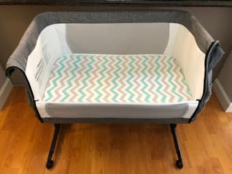 Mika Micky Bedside Sleeper Bassinet - $120 2