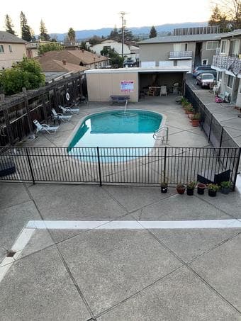☀ Private Entrance & Bathroom in New Apt. + Pool ! 3
