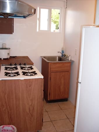 $1190 Mini Studio in Palo Alto for rent available now 2