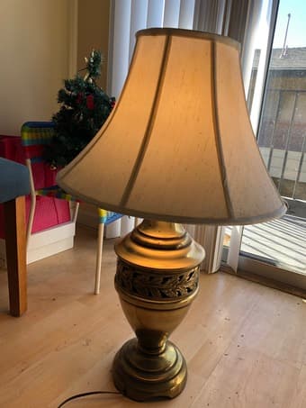 lamp, square table, chair 2