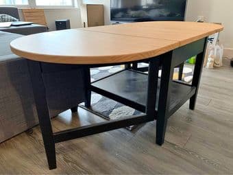 Barely used expandable coffee table! $80 3