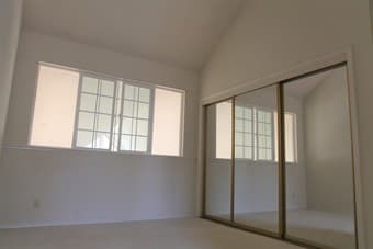 Beautiful gated condo with cathedral ceiling 2900/month 3