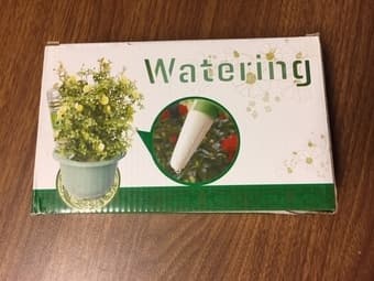 Brand New Self Watering Spikes 1