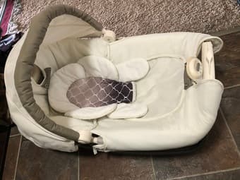 Baby stuff and furniture for free 3