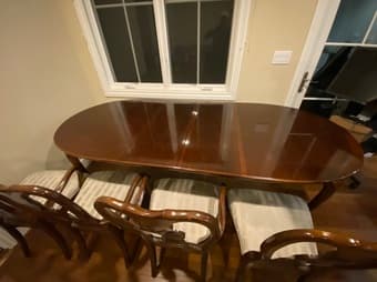 Wood Dining Table, expandable with 4 chairs 2