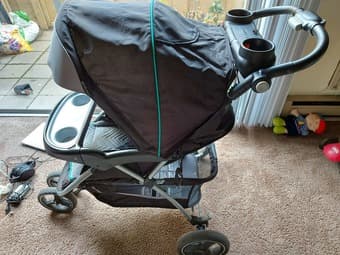 Babytrend stroller 1