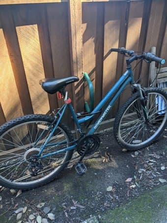 Roadmaster Granite Peak Women's Mountain Bike 1