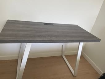 Home office desk and chair 3