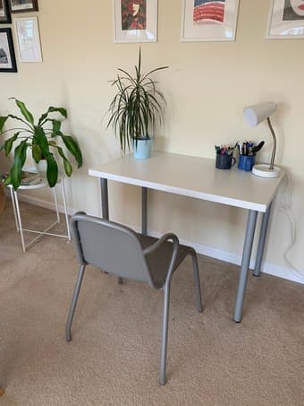 Like New Ikea Desk and Chair 3