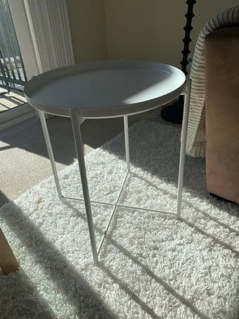 Like New White Ikea Side Table 1