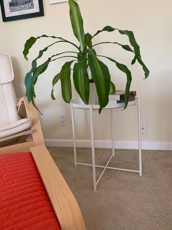 Like New White Ikea Side Table 2