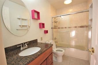 Private bedroom w/ shared bath in spacious 4Br/3Ba Los Altos home 3