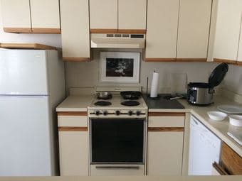 Sublet studio in Hayes Valley, San Francisco for a week (4/8-4/15) 1
