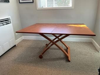 Adjustable, Extendable Coffee/Dining Table 1