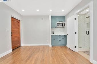 1B/1B with Private Entrance - Newly-renovated in-law room W. San Jose 2