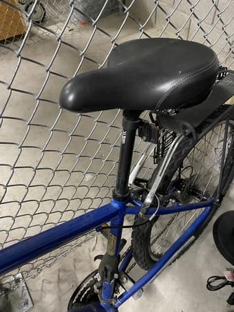 Marin Stinson Comfort Bike (Medium size) + U-lock + basket 2