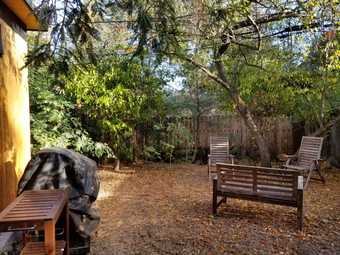 Premium Studio &garden. Perfect for incoming SHC/LPCH residents/fellow 3