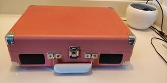 Crosley Cruiser with Bluetooth 2
