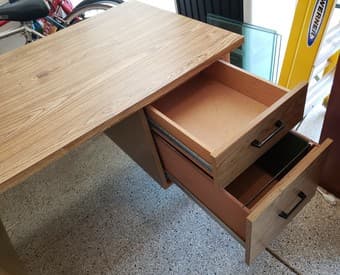 Desk with built-in file drawers 3