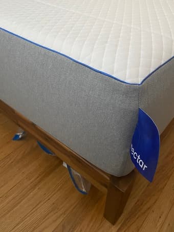 Nectar Memory Foam Mattress + Bedframe (Full) - Like New 2