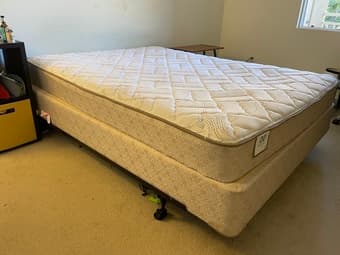 Queen sized bed 2