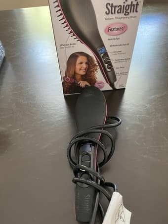 Dryer / Straightening Brush 2