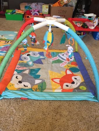 Infantino 4-In-1 Twist & Fold Activity Gym & Play Mat 3