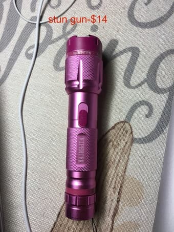 stun gun 1