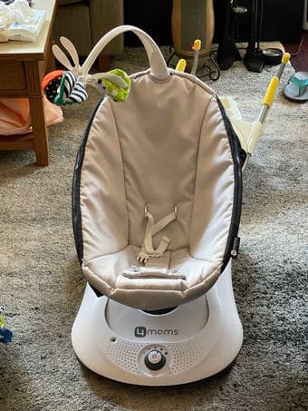 4moms® rockaRoo® Classic Infant Seat in Grey 1