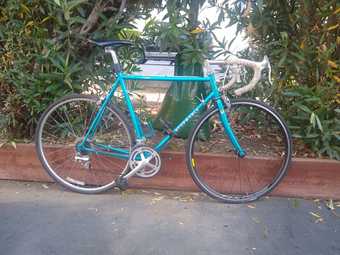 Vintage road bike excellent condition 1