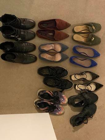 ten pairs of shoes size 6 2