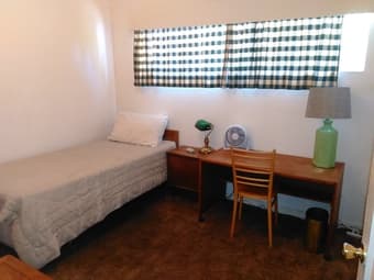 Room for rent in Redwood City 1