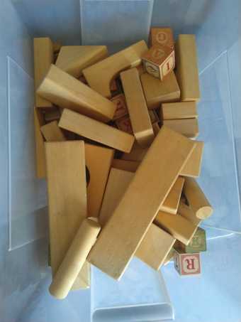 Standard Unit Blocks+wooden blocks+ABC- Total 135piece 1