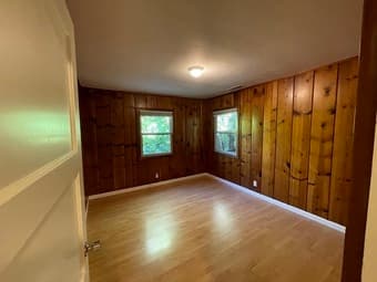 Room in Sunny 3b/2b House 3