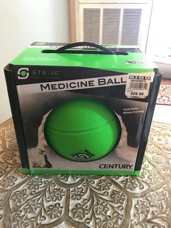 Medicine ball 10lb menlo 1