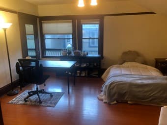 Room for rent in downtown Palo Alto 1