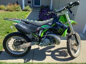2001 Kawasaki KX250 Dirt Bike 1