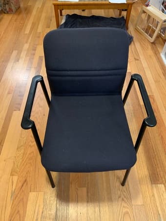 Sturdy Reception Chair with cushioning 1