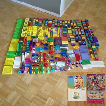 Duplo Lego set, 580 pieces 1