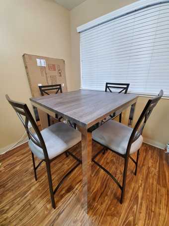 Dining Table/Ding chairs + desks Moving Sale 1