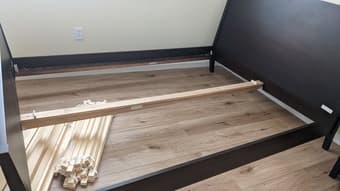 Queen platform bed - Canadian maple 2