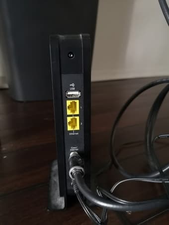 Netgear C3000 cable modem + wifi router DOCSIS3.0 1