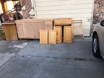 Free dormitory dish washer ,dryer , refrigerator, queenbed(menlo park) 1