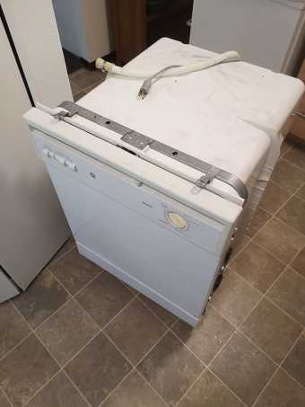 Dishwasher 2