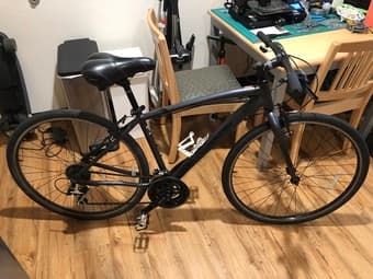 New Raleigh Medium size road bike 1