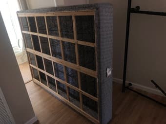 queen box spring 1