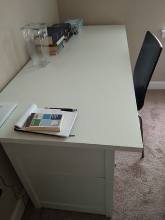 great desk, grab it before it's gone 1