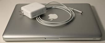 Macbook Pro 13 inch, mid-2010, 120 GB SSD, 8GB ram, 2.4 GHz Core 2 Duo 3